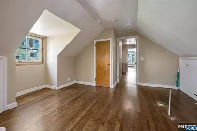 259 W Glen Avenue, Ridgewood, NJ 07450 - Photo 9
