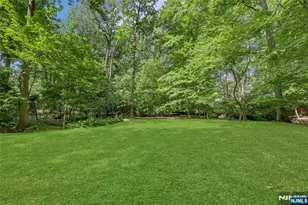 364 Canterbury Ln, Wyckoff Township, NJ 07481 - Photo 49