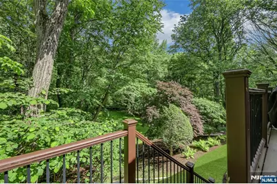 364 Canterbury Lane, Wyckoff Township, NJ 07481 - Photo 21