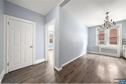 678 Anderson Avenue, Cliffside Park, NJ 07010 - Photo 7