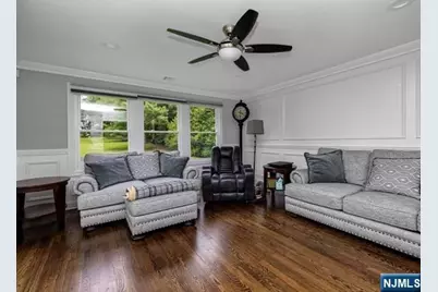 150 Fremont Avenue, Park Ridge, NJ 07656 - Photo 3