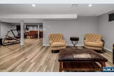 150 Fremont Avenue, Park Ridge, NJ 07656 - Photo 11