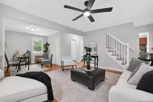 538 Coolidge Pl, Paramus, NJ 07652 - Photo 3