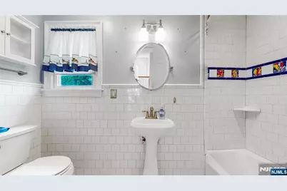 41 Circle Drive, Paramus, NJ 07652 - Photo 23