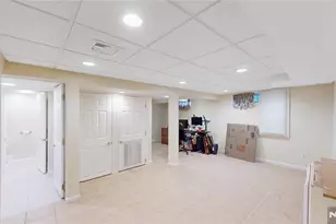 41 Circle Dr, Paramus, NJ 07652 - Photo 27