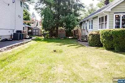 326 William Street, New Milford, NJ 07646 - Photo 5
