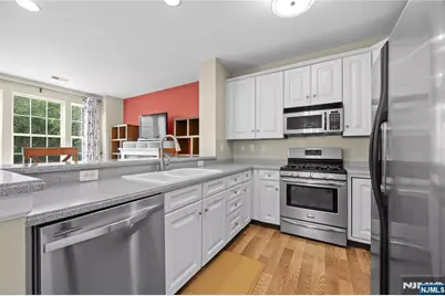 214 Riverwalk Way L125 #L125, Clifton, NJ 07014 - Photo 3