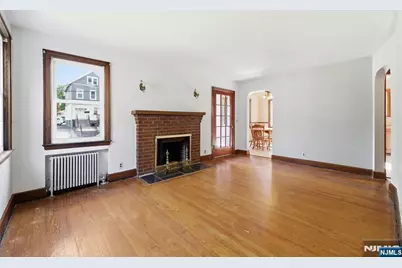 47 Christie Street, Ridgefield Park, NJ 07660 - Photo 3