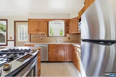 47 Christie Street, Ridgefield Park, NJ 07660 - Photo 15