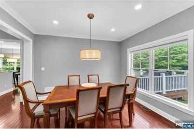 32 Cherrywood Court 7004 #7004, River Vale Township, NJ 07675 - Photo 9