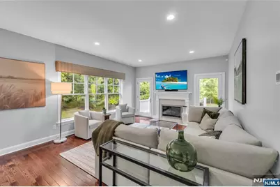 32 Cherrywood Court 7004 #7004, River Vale Township, NJ 07675 - Photo 15