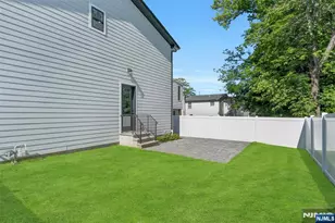 66 Westview Dr, Bergenfield, NJ 07621 - Photo 37