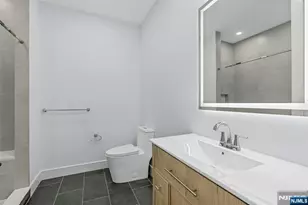 66 Westview Dr, Bergenfield, NJ 07621 - Photo 35