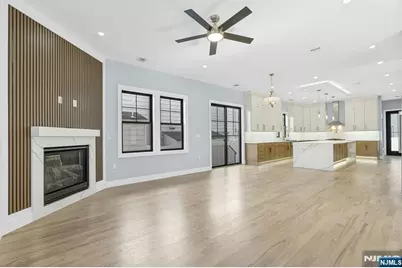 66 Westview Drive, Bergenfield, NJ 07621 - Photo 11