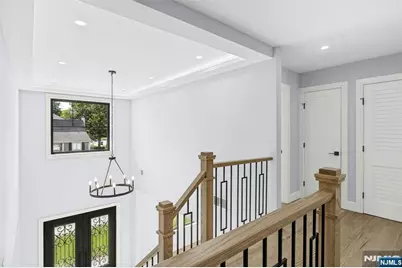 66 Westview Drive, Bergenfield, NJ 07621 - Photo 31