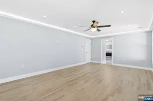 66 Westview Dr, Bergenfield, NJ 07621 - Photo 21