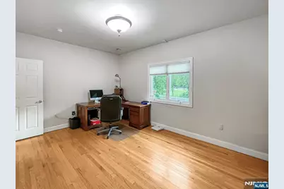 445 Nevada Street, Paramus, NJ 07652 - Photo 25