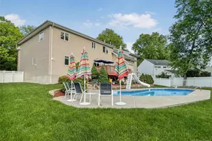 445 Nevada St, Paramus, NJ 07652 - Photo 23