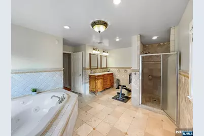 445 Nevada Street, Paramus, NJ 07652 - Photo 41