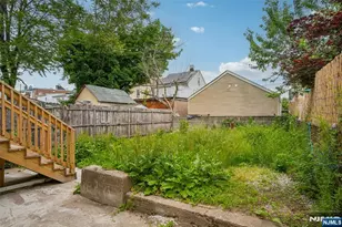 77 Madison Ave, Paterson, NJ 07524 - Photo 31