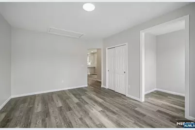 77 Madison Avenue, Paterson, NJ 07524 - Photo 29