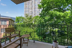 200 Laird Ave 204, Cliffside Park, NJ 07010 - Photo 9