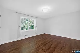 200 Laird Ave 204, Cliffside Park, NJ 07010 - Photo 23