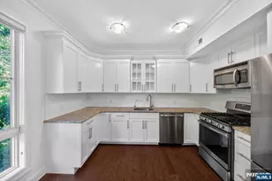 200 Laird Ave 204, Cliffside Park, NJ 07010 - Photo 13