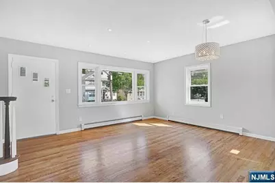 180 Vanderburgh Avenue, Rutherford, NJ 07070 - Photo 5