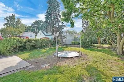 180 Vanderburgh Avenue, Rutherford, NJ 07070 - Photo 19