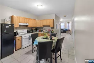135 N 4th St, Paterson, NJ 07522 - Photo 5