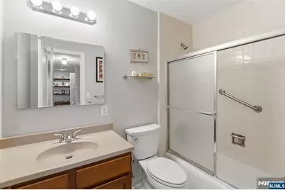 280 Prospect Avenue 8G #8G, Hackensack, NJ 07601 - Photo 15