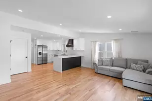 385 Copeland Ave, Lyndhurst Township, NJ 07071 - Photo 7