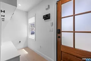 385 Copeland Ave, Lyndhurst Township, NJ 07071 - Photo 23