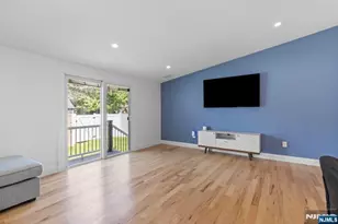 385 Copeland Ave, Lyndhurst Township, NJ 07071 - Photo 19