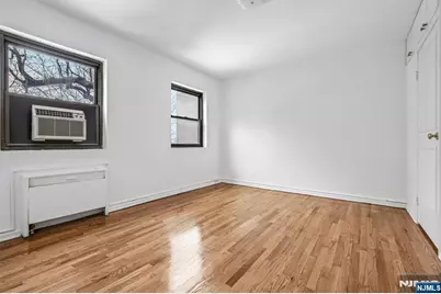 3060 Edwin Avenue 4C #4C, Fort Lee, NJ 07024 - Photo 3