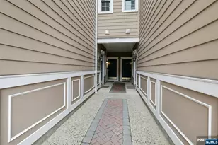 66 Lydia, Guttenberg, NJ 07093 - Photo 29