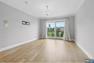66 Lydia, Guttenberg, NJ 07093 - Photo 21