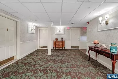131 Clinton Place 203 #203, Hackensack, NJ 07601 - Photo 5