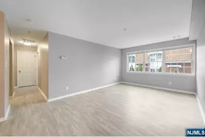 131 Clinton Place 203 #203, Hackensack, NJ 07601 - Photo 11