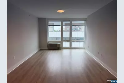 2150 N Central Road 605 #605, Fort Lee, NJ 07024 - Photo 3