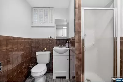 24 E Ruby Avenue, Palisades Park, NJ 07650 - Photo 25