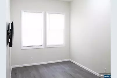 271 Washington Street, Orange, NJ 07050 - Photo 23