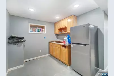271 Washington Street, Orange, NJ 07050 - Photo 25