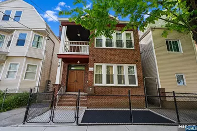 72 Seymour Avenue 3rd Floor #3rd Floor, Newark, NJ 07108 - Photo 1