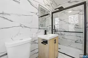 139 51st St, Bayonne, NJ 07002 - Photo 17