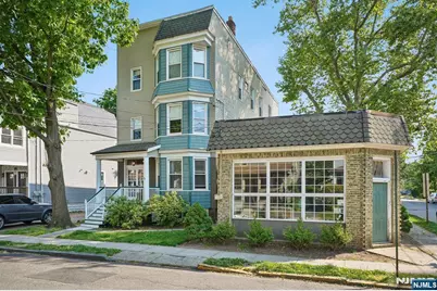 70 Llewellyn Avenue, Bloomfield, NJ 07003 - Photo 23