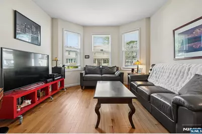 70 Llewellyn Avenue, Bloomfield, NJ 07003 - Photo 1