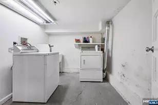 70 Llewellyn Ave, Bloomfield, NJ 07003 - Photo 15