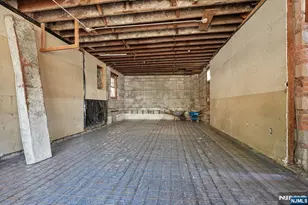 70 Llewellyn Ave, Bloomfield, NJ 07003 - Photo 17